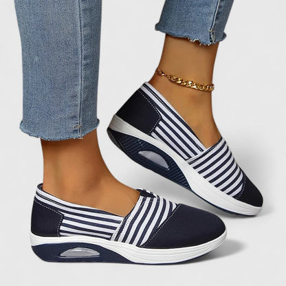 Elyra – Baskets à enfiler en textile